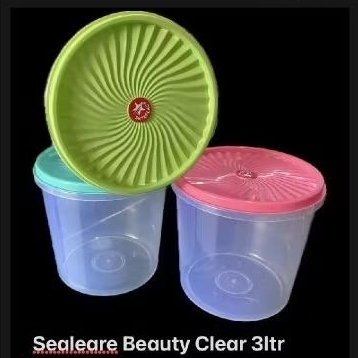 

Oleh-Oleh Khas Sumatera Barat dikemas dalam toples ukuran 3 liter