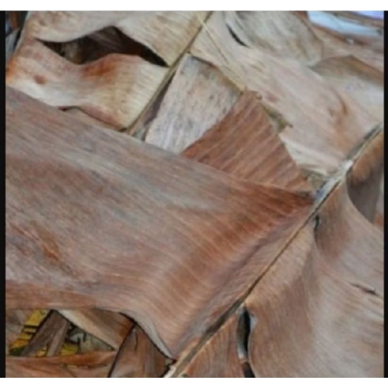 

daun pisang kering atau kalaras