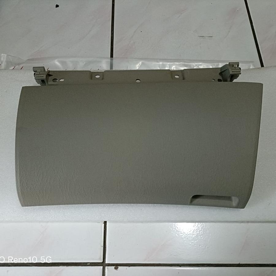Tutup Laci Atas Dashboard Innova 2012-2015 abu-abu Original