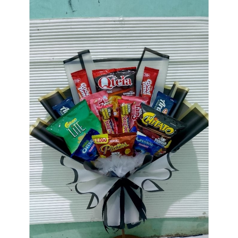 

Buket Snack Jumbo / Buket ultah / Buket Wisuda