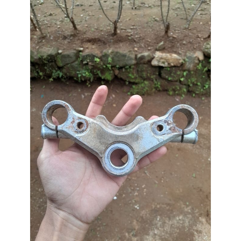 segitiga atas satria fu original