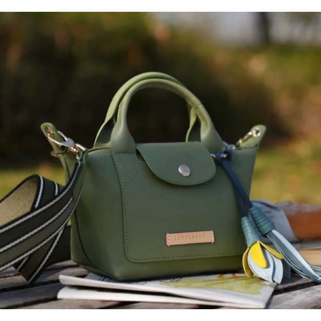 NWE mini tote bag made of calf leather crossbody bag LC