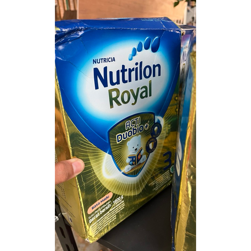 

Nutrilon Royal 3 1800 Gram Vanila Dus Lecek