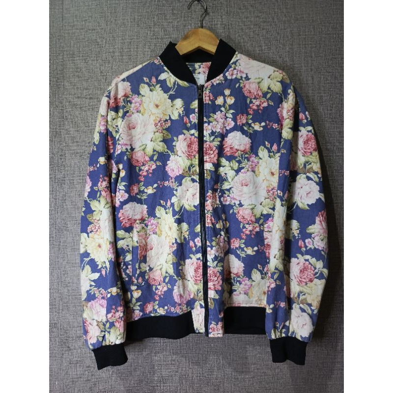 bershka flowers bomber jacket second