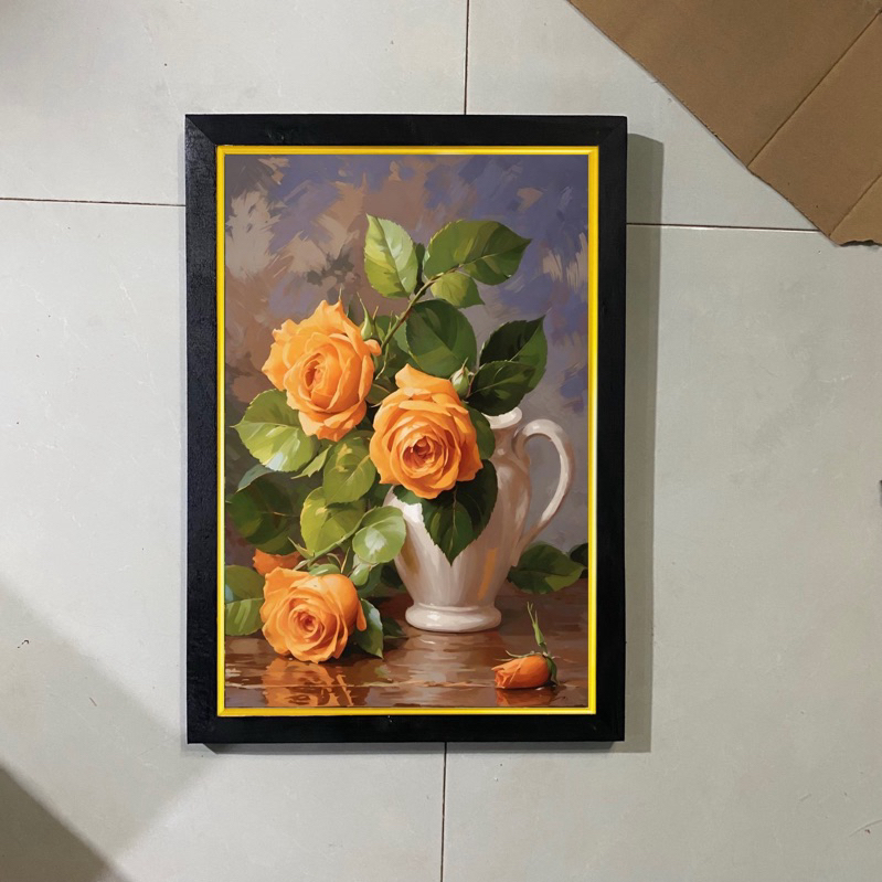 Hiasan dinding lukisan cetak gambar bunga mawar berwarna orange plus bingkai