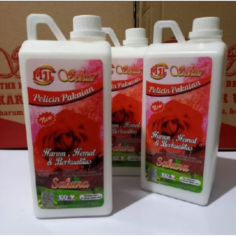 pelicin pewangi pakaian laundry 1liter sakura/pelicin pakaian setrika laundry