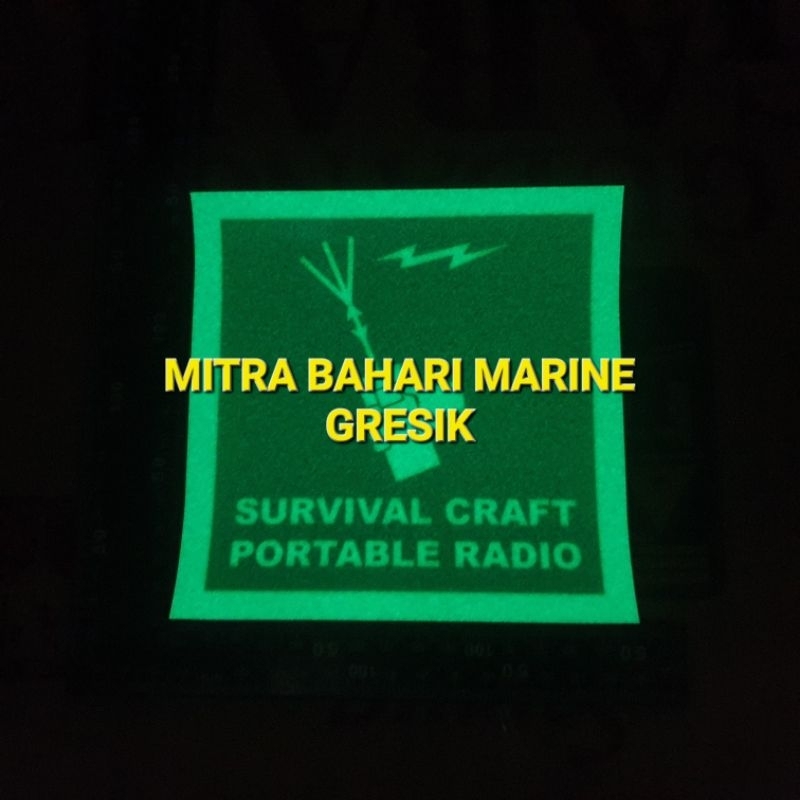 

Stiker IMO Symbol IMPA 334113 Survival Craft Portable Radio Two Way GMDSS Ukuran 15x15cm Glow In The Dark