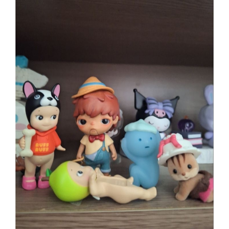 Figure hirono smiski syvanian sonny angel hippers