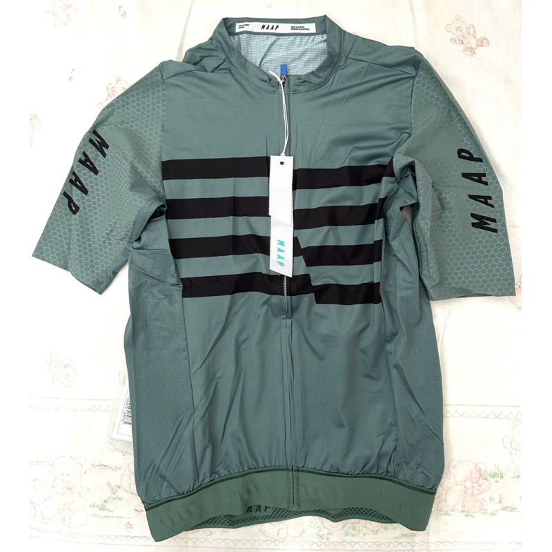 Jersey MAAP Pria Original Size M