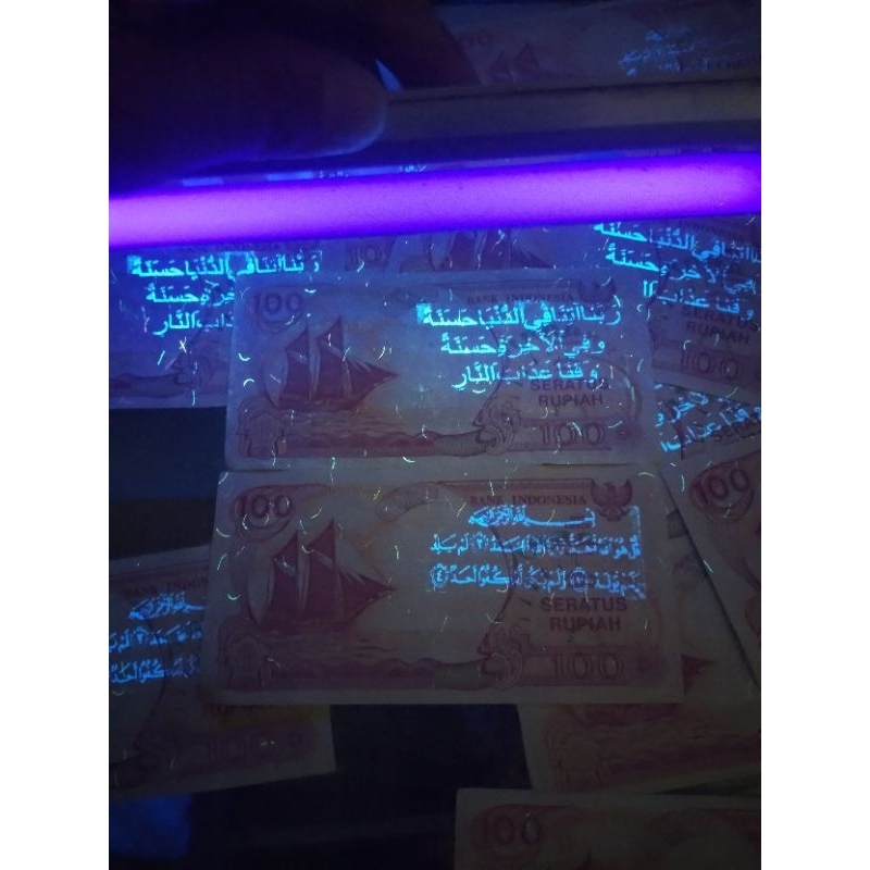 uang kuno 100 pinisi unik 1992