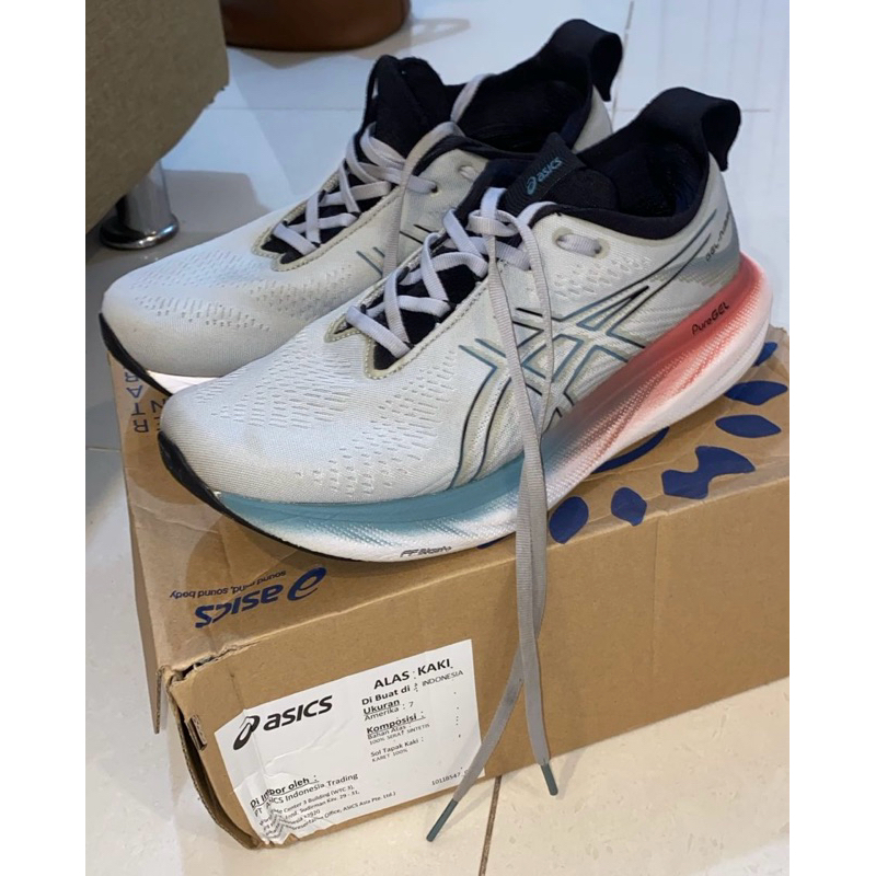 Asics Nimbus 25 Second