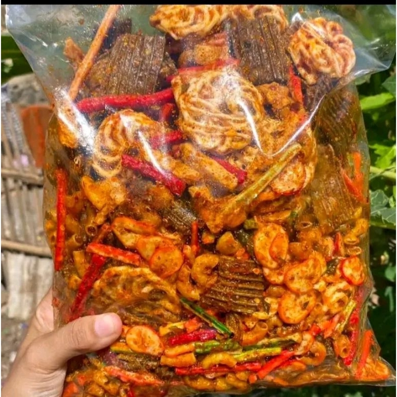 

Krupuk SeblaK Campur Mix / seblak campur