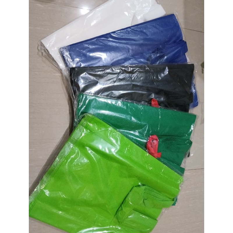 

Tas Spunbond ukuran 38 cm x 45 cm