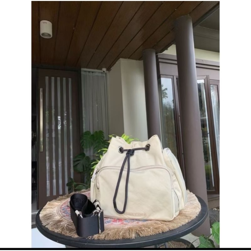 Preloved Bucket Bag B*mba Y Lola Original