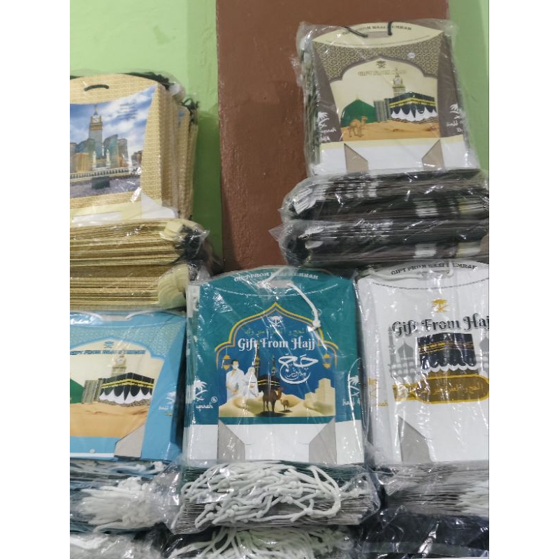 

kotak gift umroh dan haji kosong / oleh oleh haji dan umroh