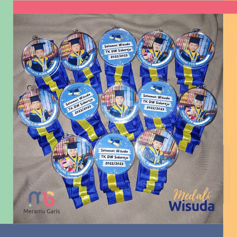 Medali Wisuda Dua Sisi | Medali Wisuda Custom | Medali Wisuda Bahan Akrilik