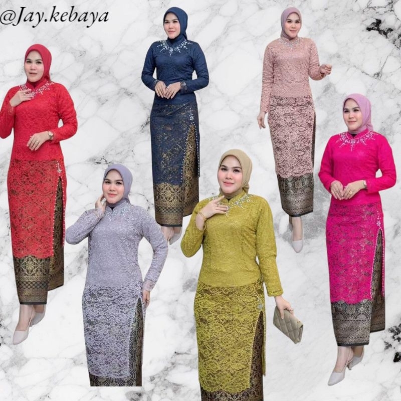 (fashion kebaya)  Kebaya brokat belang samping  KAMANIYA GAYATRI + ROK LILIT SONGKET