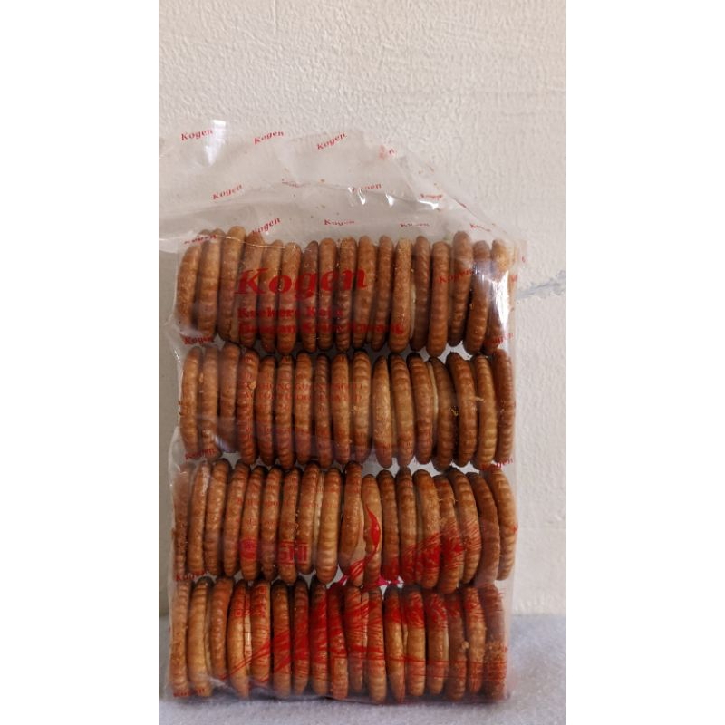 

krekers keju Dengan Krim Kacang