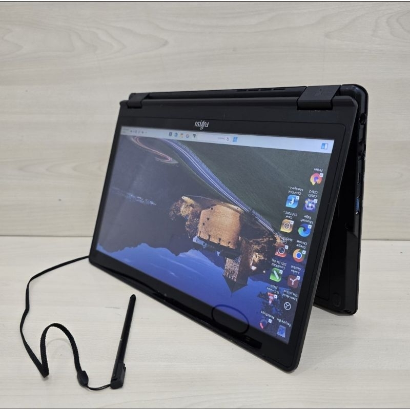 Laptop Fujitsu LifeBook 728/S TouchScreen (Pen Stylus) Core i5 Gen7 Ram 8Gb Ssd 256Gb