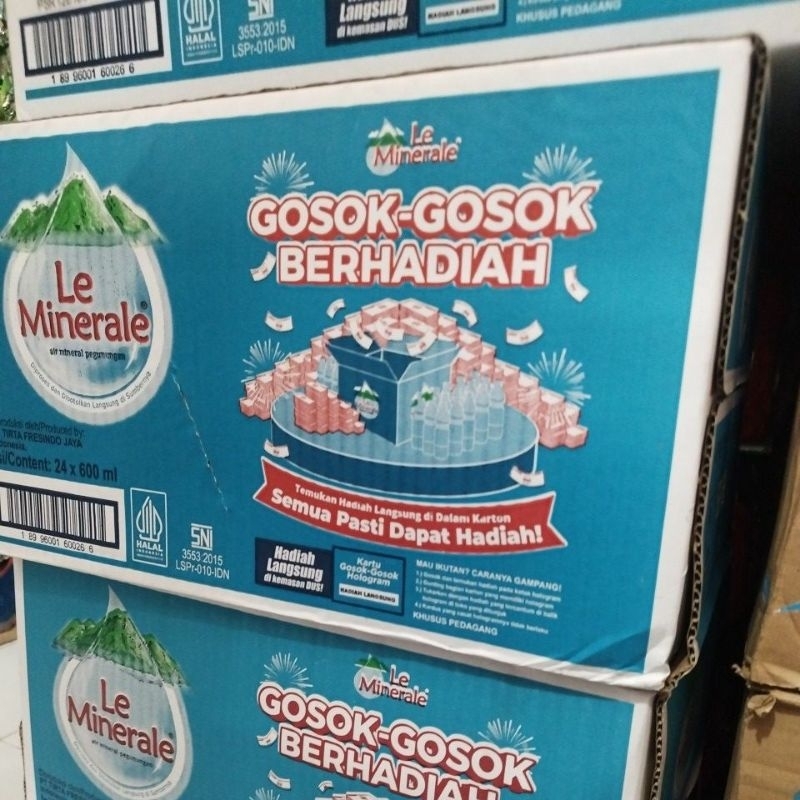 

Le Minerale 600 ml 1 dus isi 24 botol