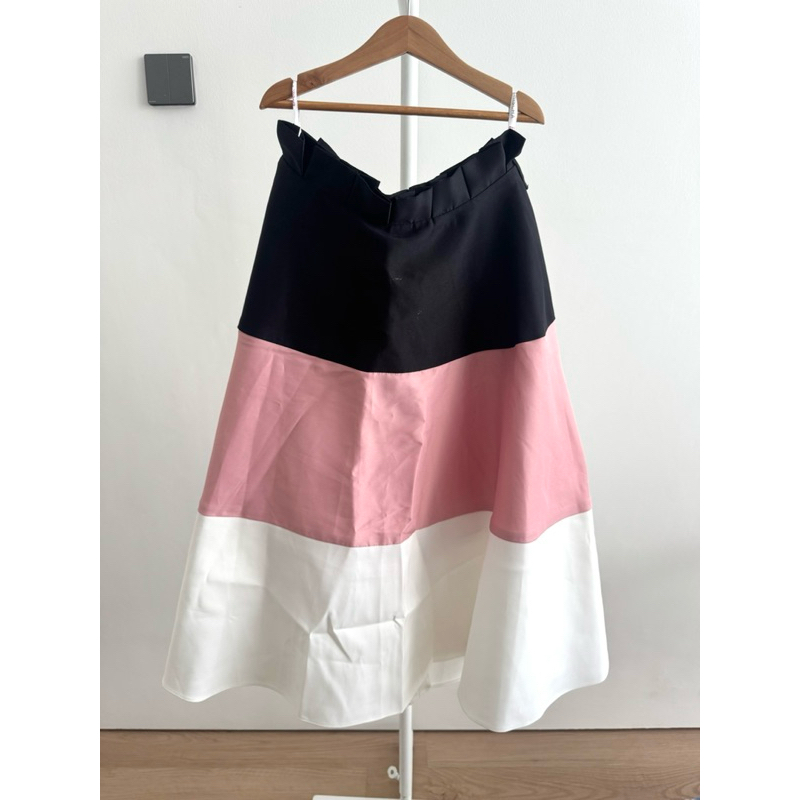 Rok wanita merk M by Mischa