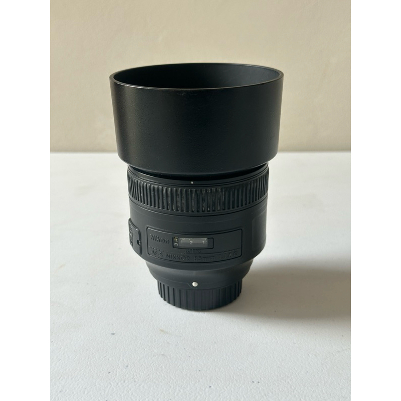 Lensa Nikon 85mm f1.8