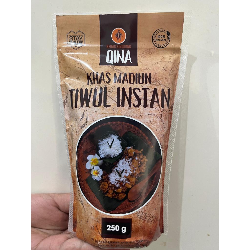 

Beras Tiwul Instan Qina Tiwul Makanan Tradisional 250 Gram