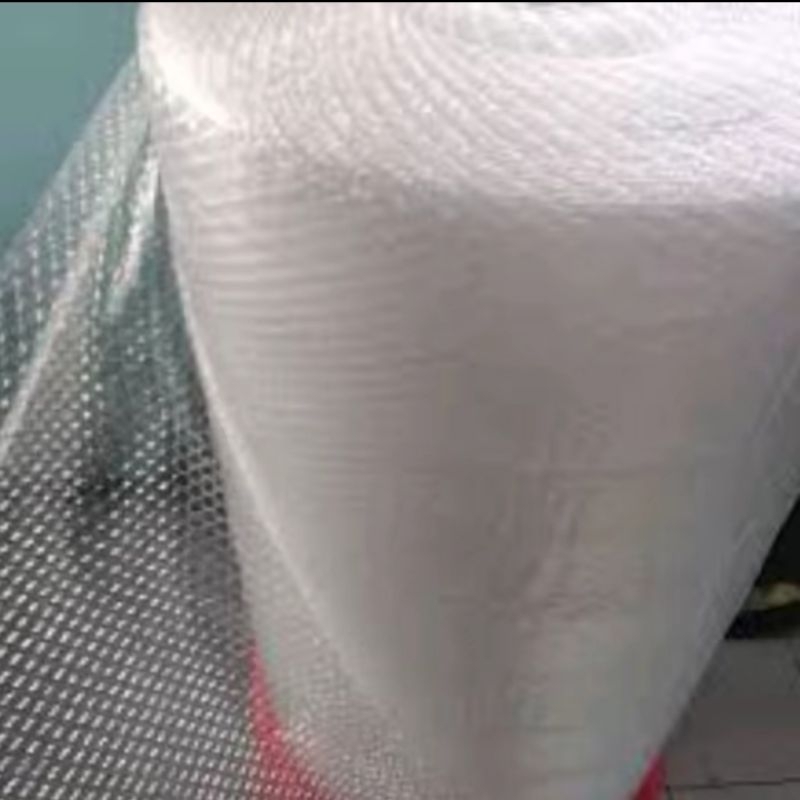 

Q (Q13) BUBBLE WRAP UKURAN SEDANG 40 CM X 50 M