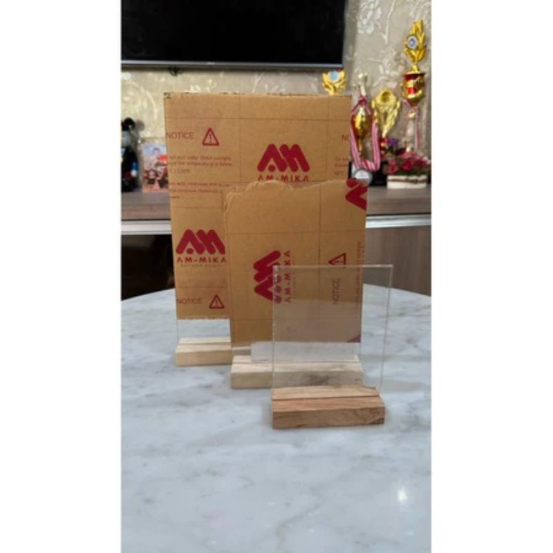

AKRILIK TEMPAT BROSUR//TENT HOLDER//TENT CARD A3 KAKI KAYU