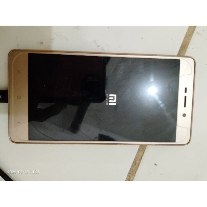 Lcd + frame redmi 3s ori copotan