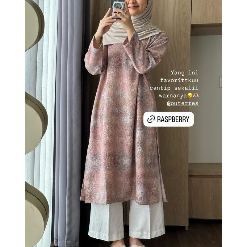 yut Moira Tunik by Outerres Atasan Tunik Wanita Flowy Slit Kancing