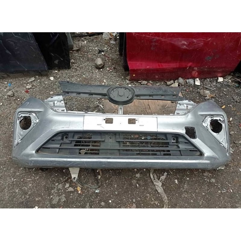 bemper bumper depan mobil Daihatsu Sigra 2019 2020 2021 2022 Original