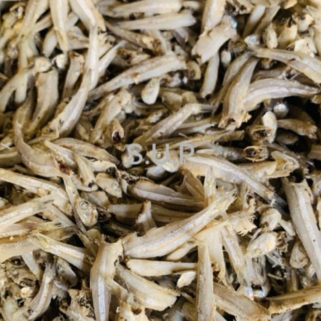 

IKAN ASIN TERI JENGKI FRESH VIP (1KG)