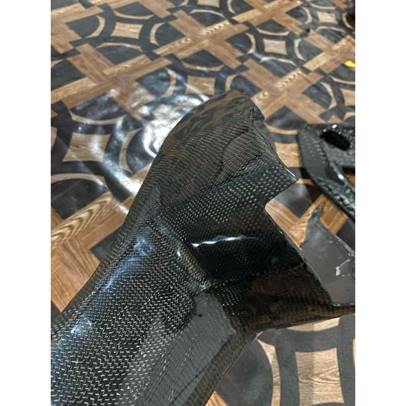 part carbon hexagon kap bawah jok jupiter z1