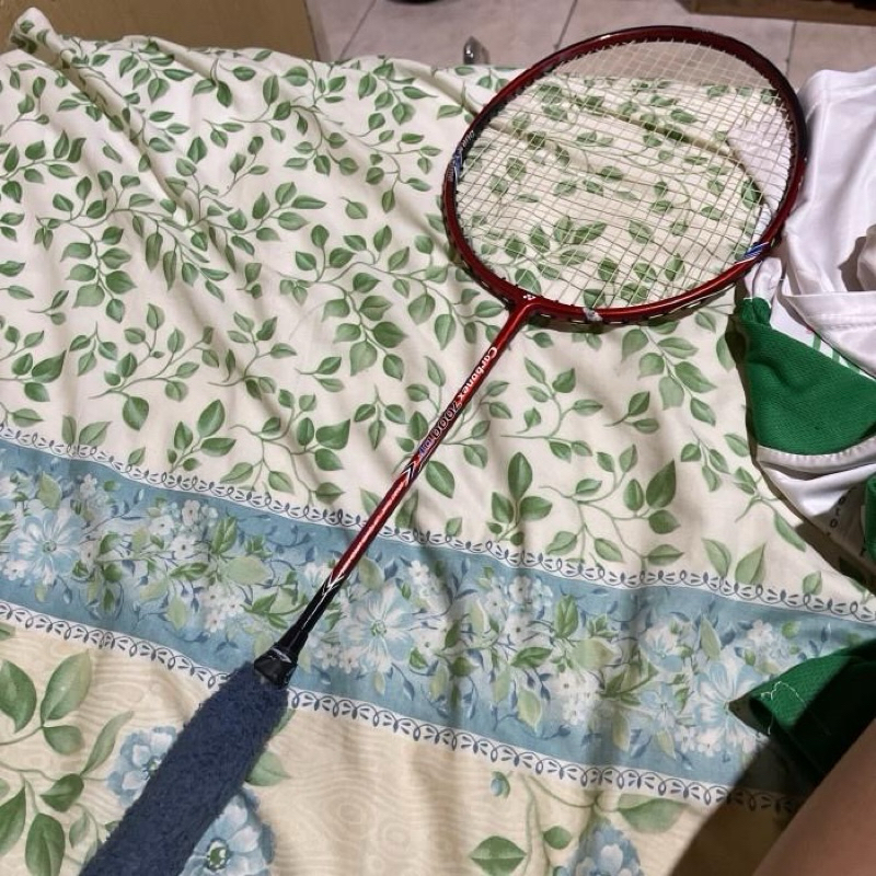Raket senar bulutangkis badminton carbonex 7000 df bekas second