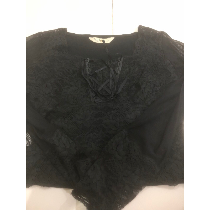 kemeja hitam wanita lengan panjang