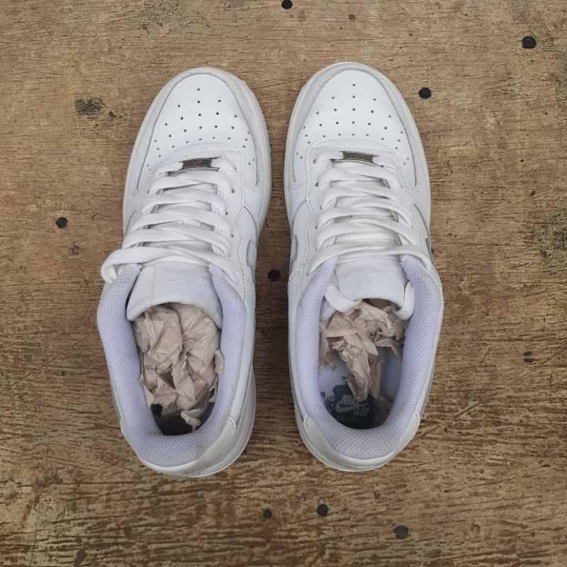 NIKE AIR FORCE 1 WHITE