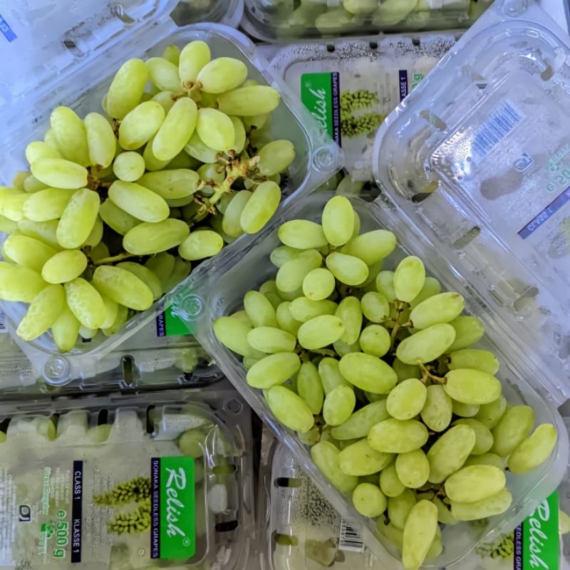

Anggur hijau sonaka 500gr