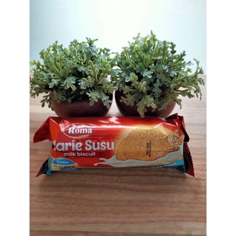 

Roma marie susu milk biscuit