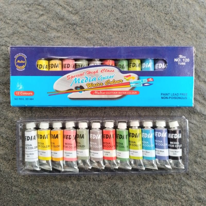 

Cat Air Water Colors Media Guitar No.120 12 Warna ( Set ) [ Original ]