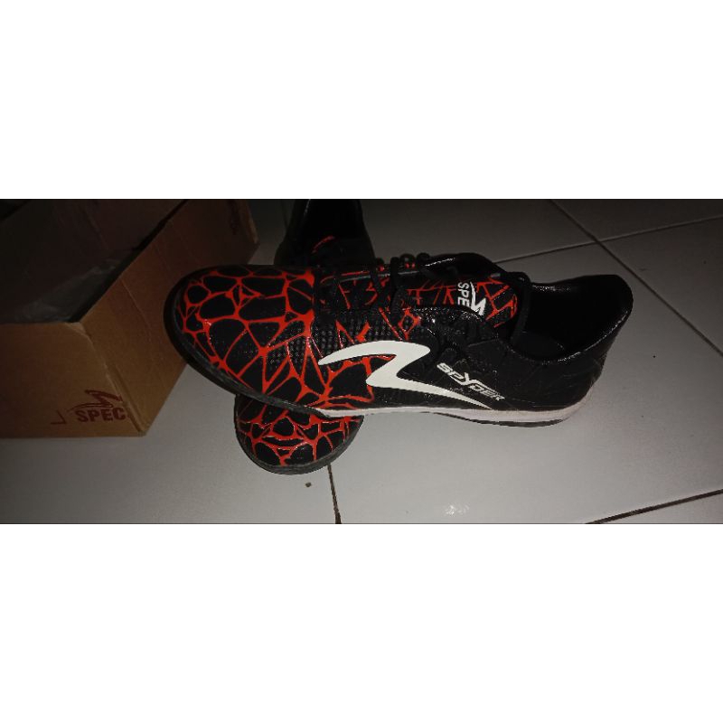 Sepatu specs spyder
