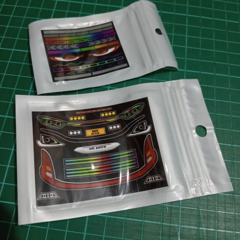 

Paket Stiker headlamp jb3 dan stiker Setrobo Bus Telolet Basuri Viral