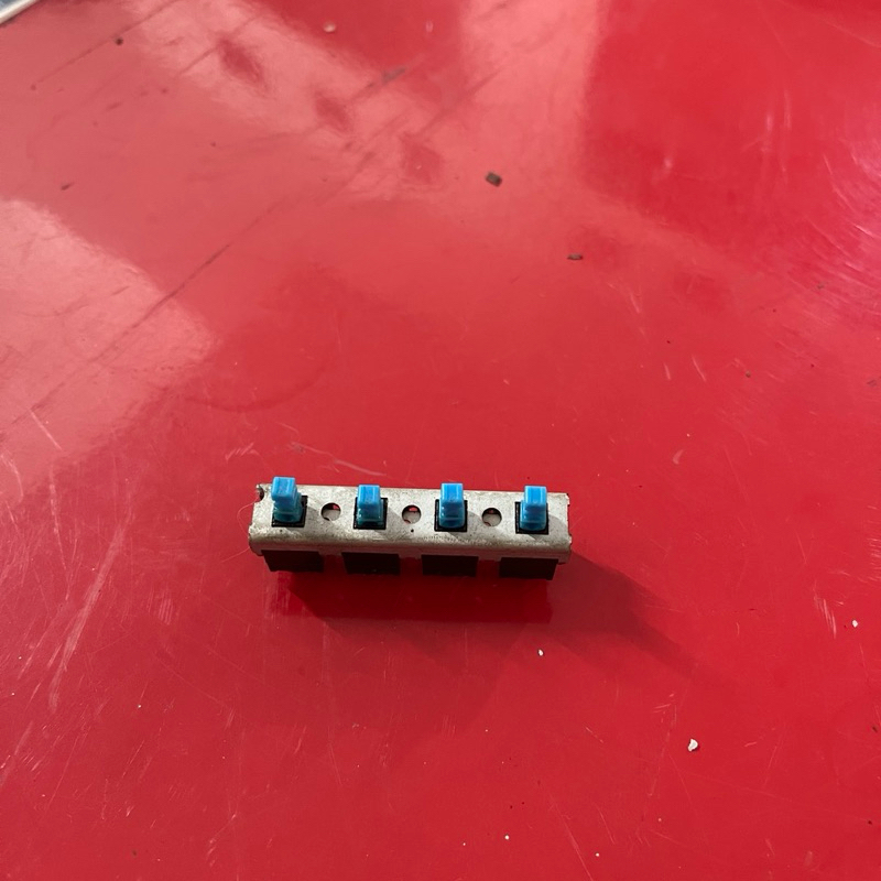 Tombol Push Button Switch Line In FM AM Tape Radio Polytron SM 900