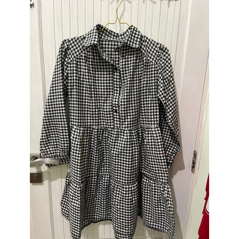 

PRELOVED KOTAK KOTAK
