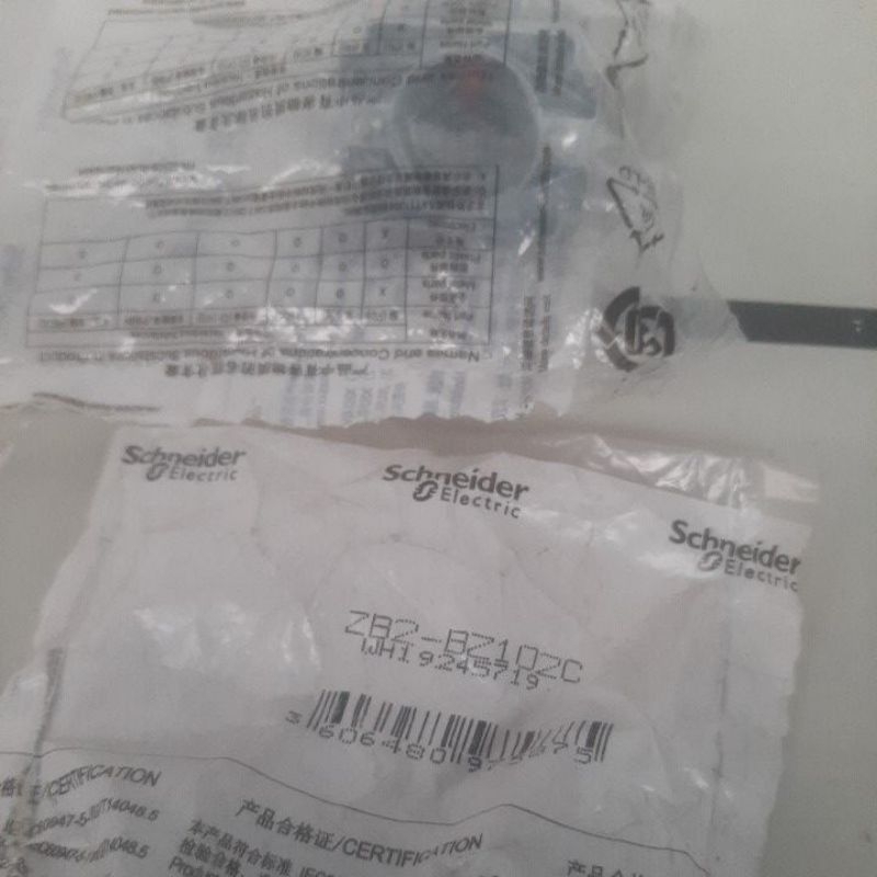 ZB2-BZ102C SELECTOR SWITCH SCHNEIDER