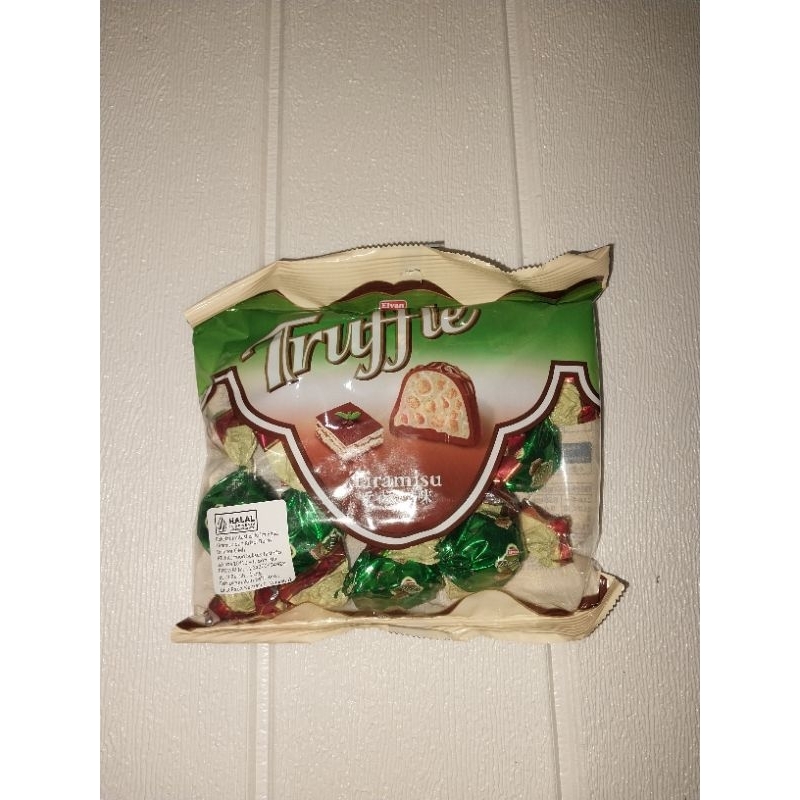 

COKLAT ELVAN TRUFFLE TIRAMISU 115 GRAM