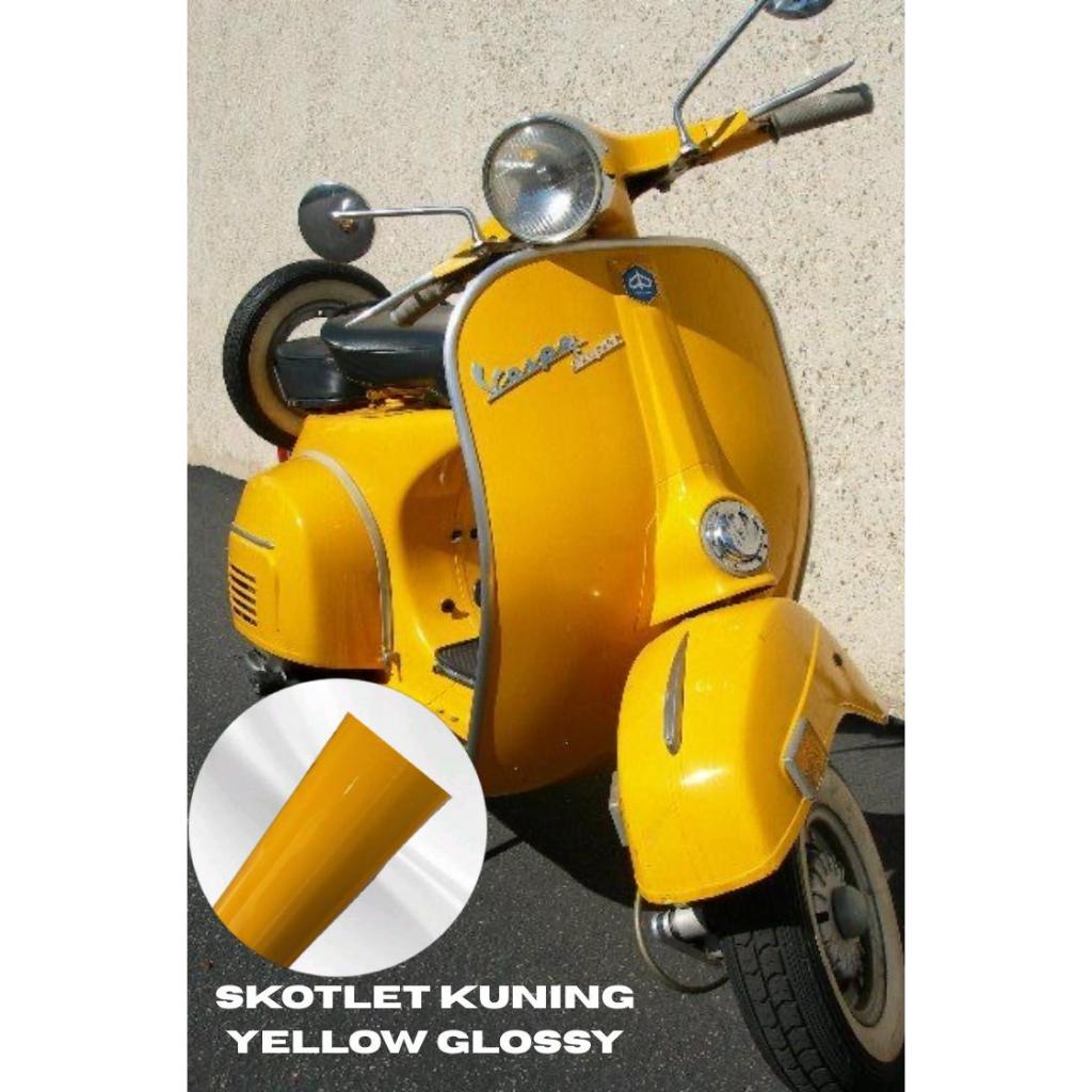 Stiker mobil wrapping Glossy L122CmxP50Cm