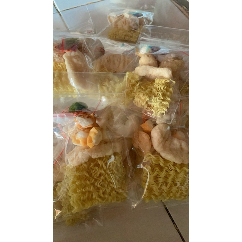 

SEBLAK MIE CUANKI INSTAN