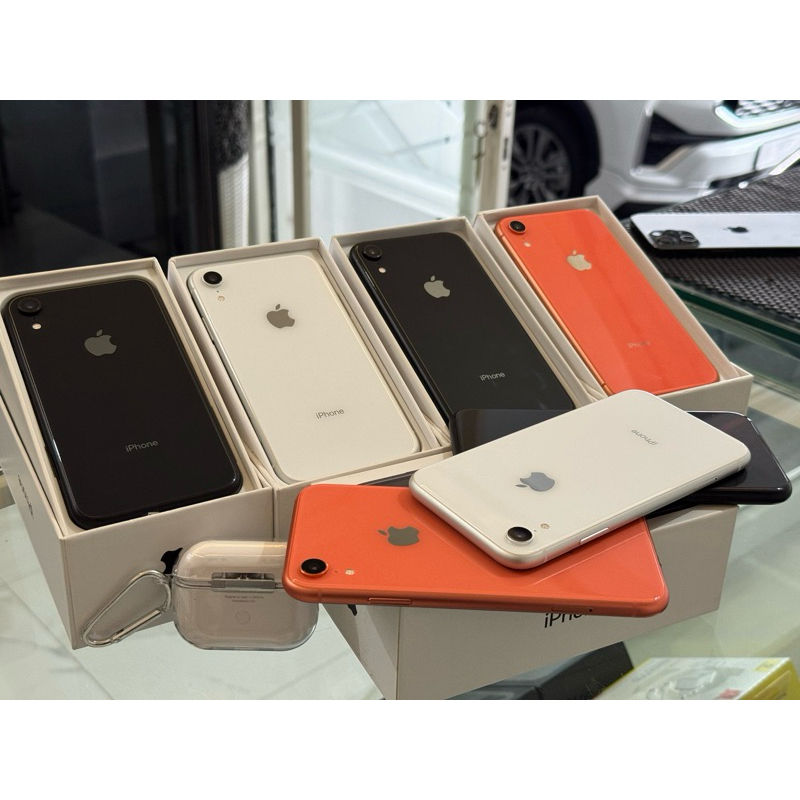 iPhone XR 128 dual sim