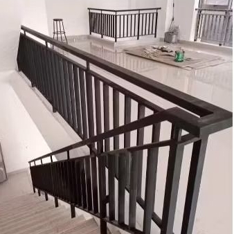 RELLING TANGGA MINIMALIS